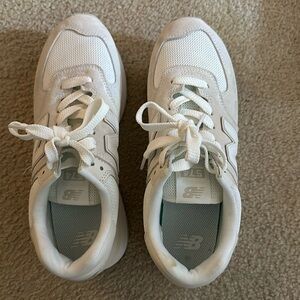 Women’s New Balance 574 cream size 10
